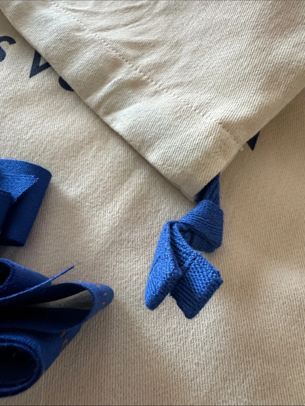 Louis Vuitton Beige Dust Bag with Blue Logo Ribbon
